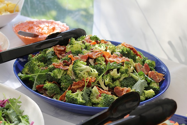 Broccoli with Garlic Butter and Cashews