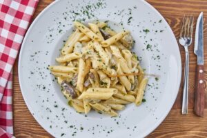 garlic parmesan chicken pasta